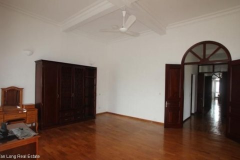 Квартира с 3 спальнями в Тэйхо, Ханой ,  № 7509 3