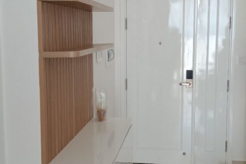 Квартира с 2 спальнями в Биньтянь, Хошимин , № 21433 6