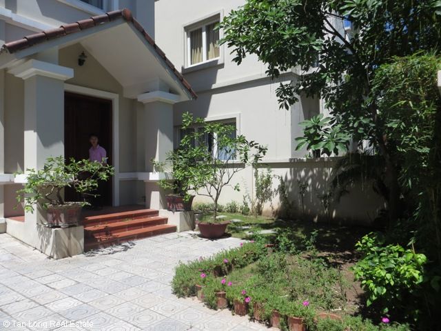 4 bedrooms Villa in Long Bien, Ha Noi, Vietnam No. 5687