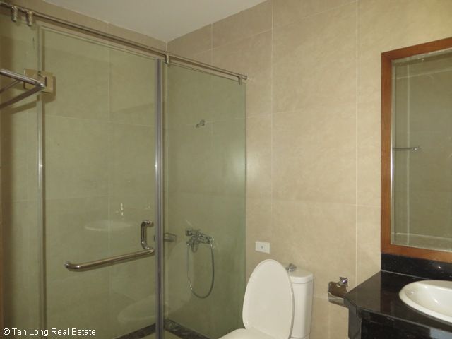 4 bedrooms Villa in Long Bien, Ha Noi, Vietnam No. 5687