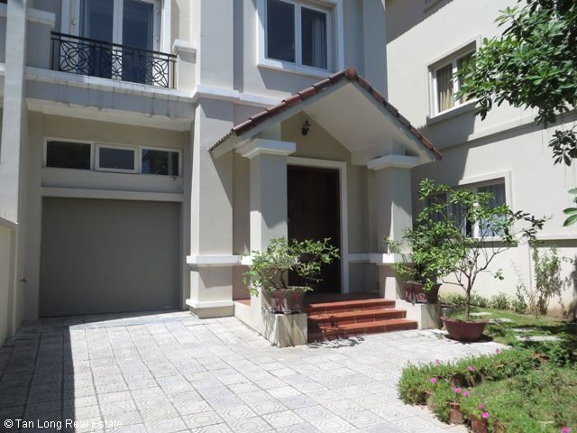 4 bedrooms Villa in Long Bien, Ha Noi, Vietnam No. 5687