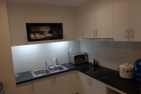 2 bedrooms Apartment in Hai Ba Trung, Ha Noi,  No. 5684 4