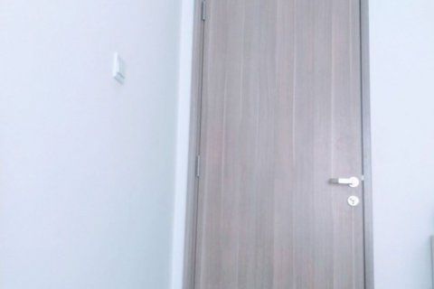 Квартира с 1 спальней в Тхудык, Хошимин , № 20977 3
