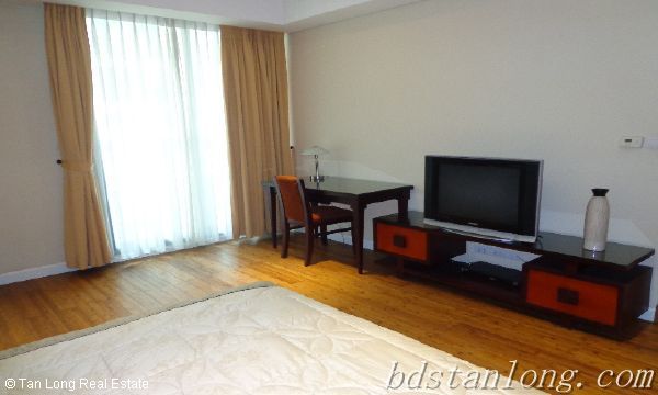 Квартира с 2 спальнями в Хоанкьем, Ханой, Вьетнам № 7169
