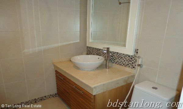 Квартира с 2 спальнями в Хоанкьем, Ханой, Вьетнам № 7169