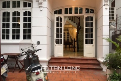 4 bedrooms House in Tay Ho, Ha Noi, No. 3832 2