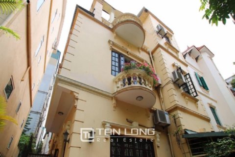 3 bedrooms House in Tay Ho, Ha Noi,  No. 2951