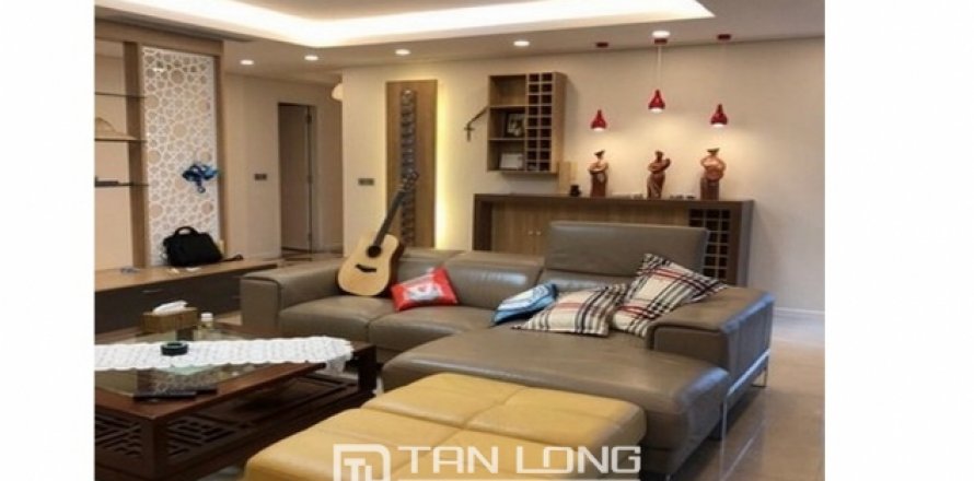 4 bedrooms Apartment in Tay Ho, Ha Noi, No. 2947