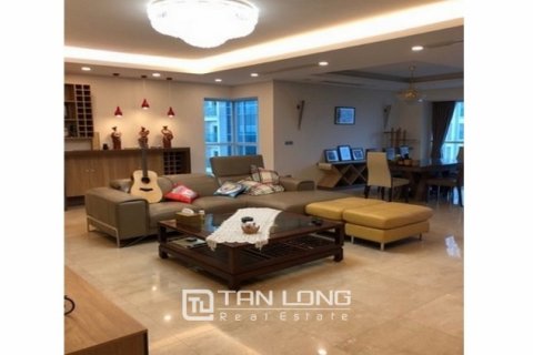 4 bedrooms Apartment in Tay Ho, Ha Noi, No. 2947 3
