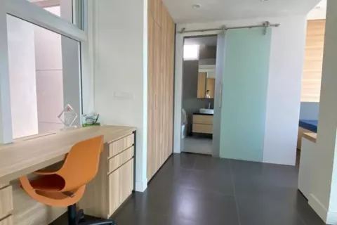 Квартира с 4 спальнями в Тхудык, Хошимин ,  № 12660 15