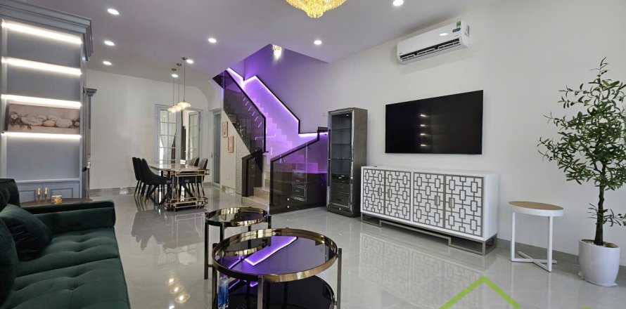 5 bedrooms House in Nha Trang,  No. 27810