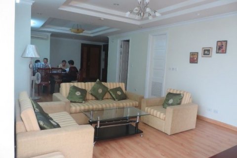 Квартира с 3 спальнями в Тэйхо, Ханой , № 5812 2