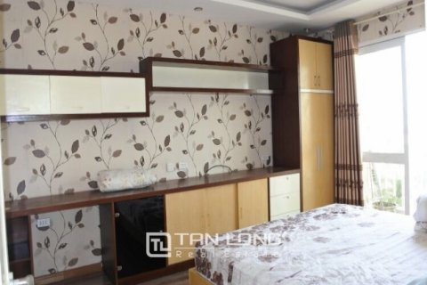 Квартира с 3 спальнями в Тэйхо, Ханой , № 3113 3