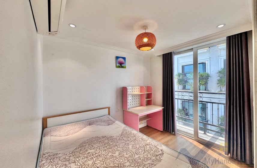 3 bedrooms Apartment in Long Bien, Ha Noi, Vietnam No. 28865
