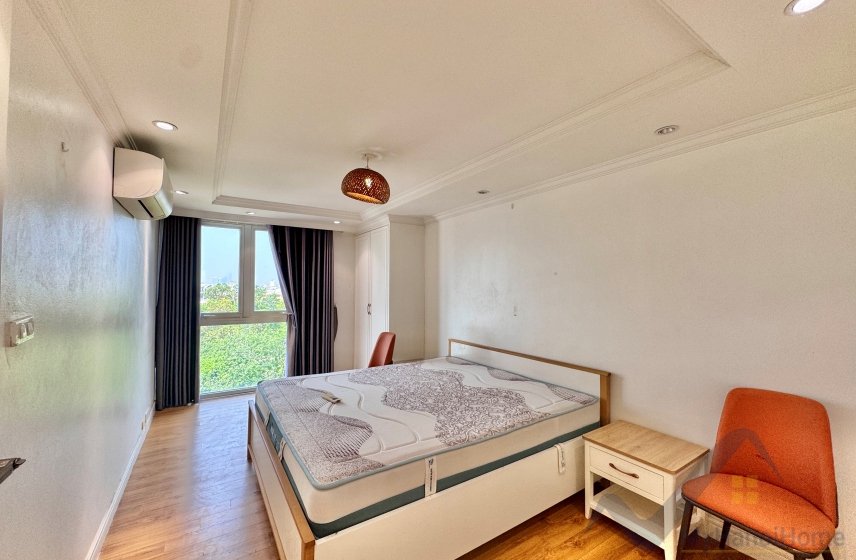 3 bedrooms Apartment in Long Bien, Ha Noi, Vietnam No. 28865