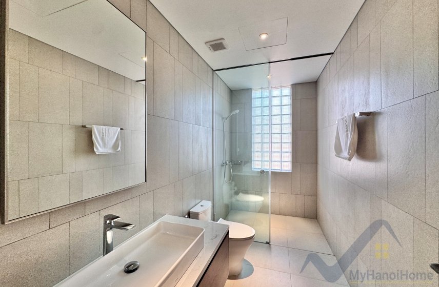 3 bedrooms Apartment in Hoan Kiem, Ha Noi, Vietnam No. 28863