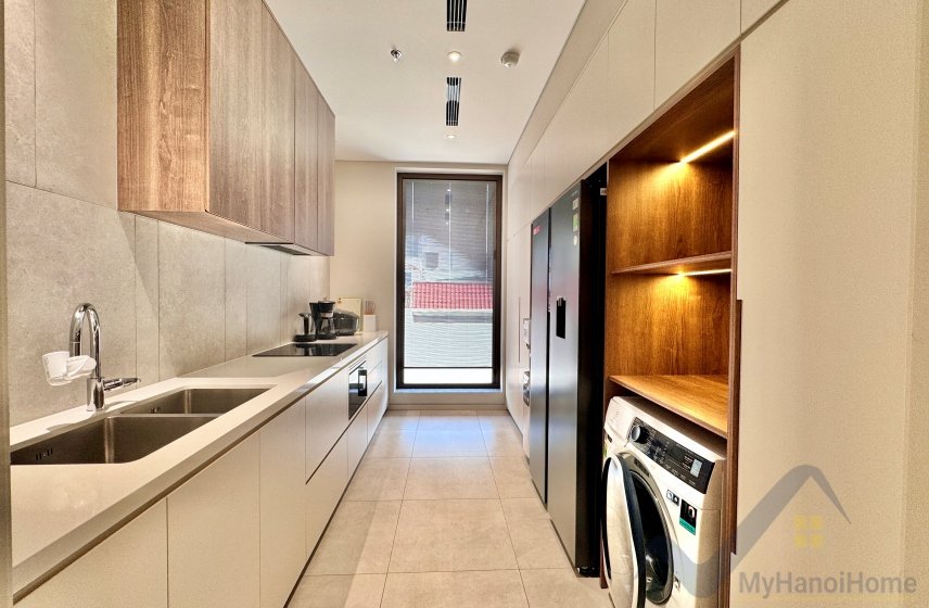 3 bedrooms Apartment in Hoan Kiem, Ha Noi, Vietnam No. 28863