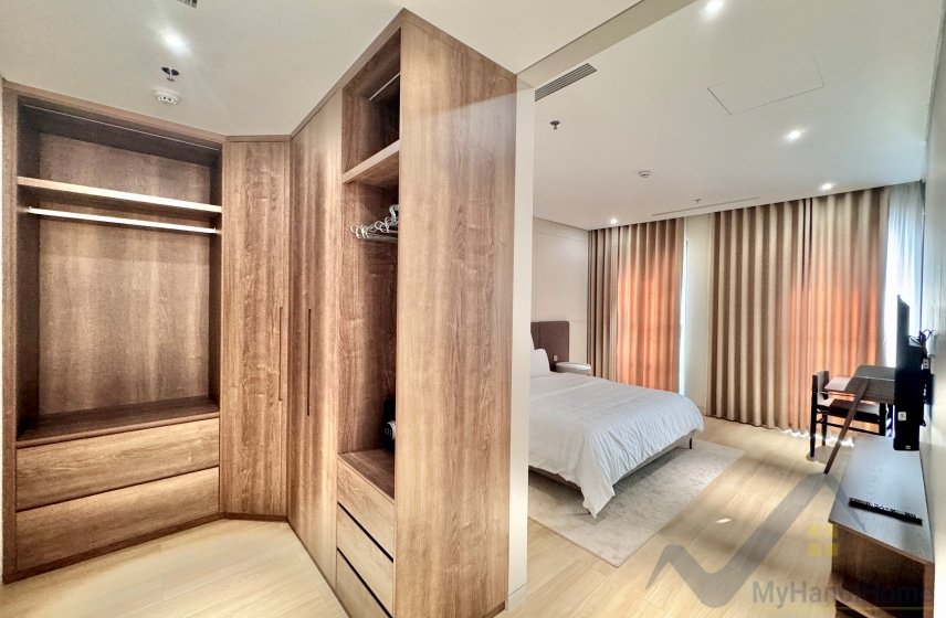 3 bedrooms Apartment in Hoan Kiem, Ha Noi, Vietnam No. 28863