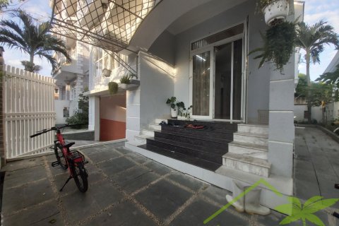 5 bedrooms Villa in Nha Trang,  No. 28464 2