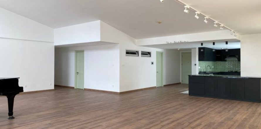 4 bedrooms Apartment in Thu Duc, Ho Chi Minh,  No. 27499