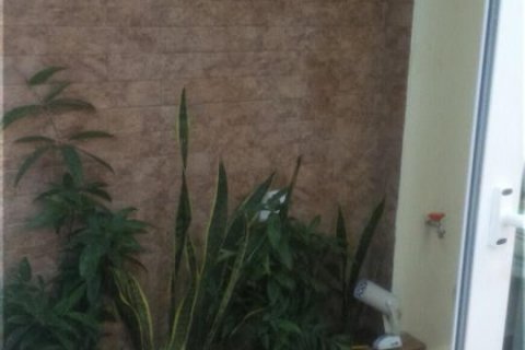 2 bedrooms Apartment in Hai Ba Trung, Ha Noi, No. 5751 6