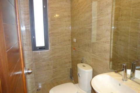 2 bedrooms Duplex in Tay Ho, Ha Noi, No. 9513 7