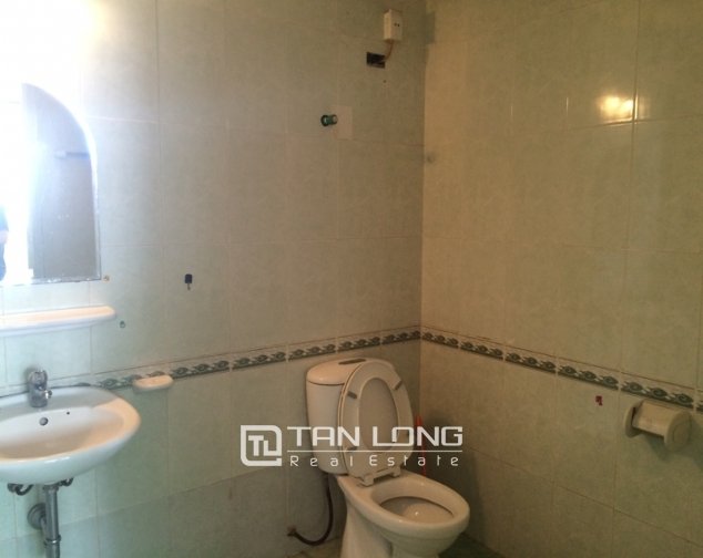 3 bedrooms Apartment in Cau Giay, Ha Noi, Vietnam No. 4571