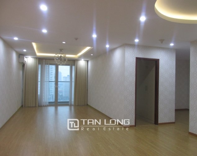 3 bedrooms Apartment in Cau Giay, Ha Noi, Vietnam No. 4767