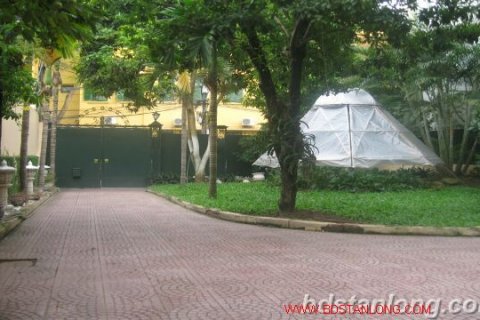 3 bedrooms Villa in Tay Ho, Ha Noi, No. 8784 9