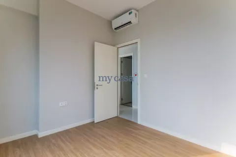 Квартира с 3 спальнями в Тхудык, Хошимин , № 12507 19