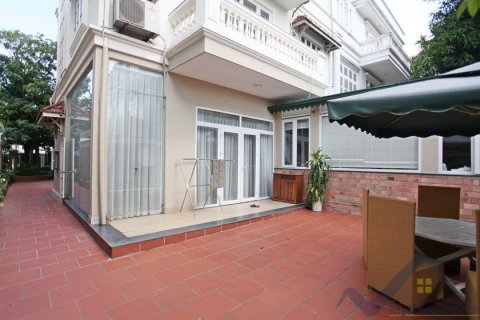 5 bedrooms Villa in Tay Ho, Ha Noi, No. 19078 2