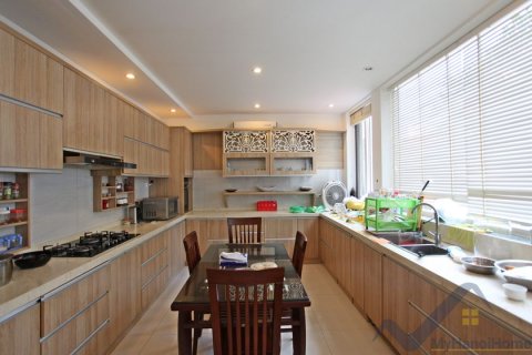 5 bedrooms Villa in Tay Ho, Ha Noi, No. 19078 7