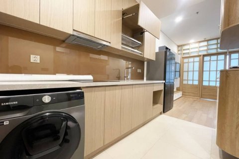 Studio Apartment in Tay Ho, Ha Noi, No. 2003 11