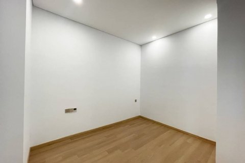 2 bedrooms Apartment in Dong Da, Ha Noi,  No. 2005 17