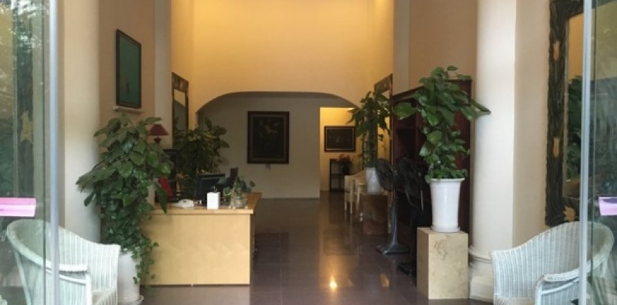 2 bedrooms Apartment in Tay Ho, Ha Noi, No. 4174