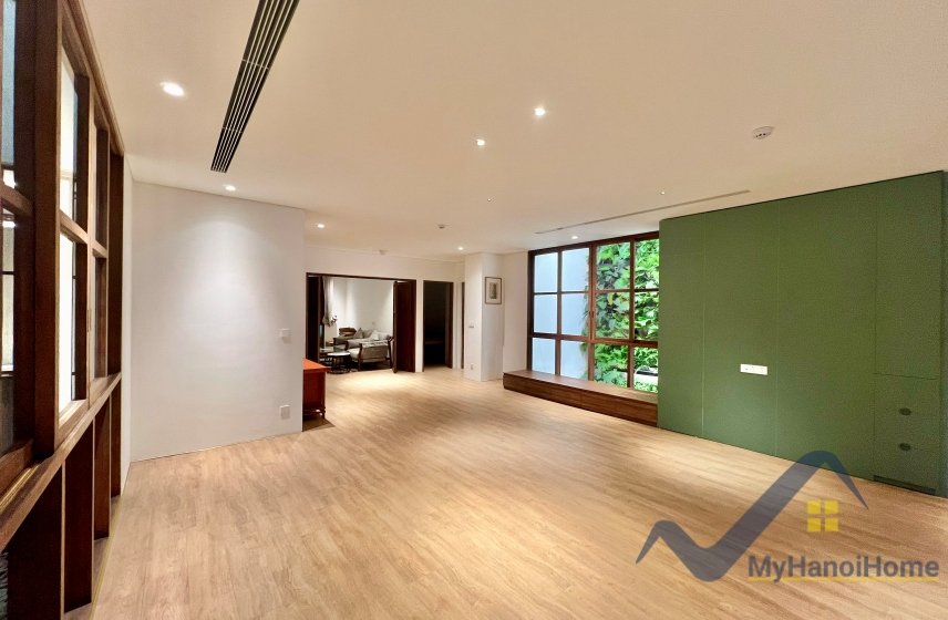 4 bedrooms Apartment in Tay Ho, Ha Noi, Vietnam No. 26517
