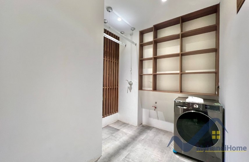 4 bedrooms Apartment in Tay Ho, Ha Noi, Vietnam No. 26517