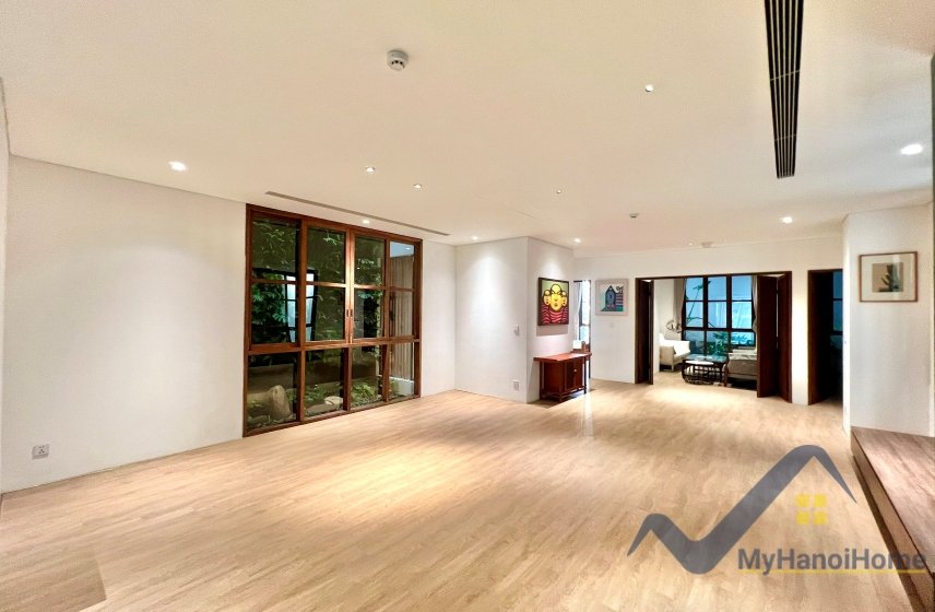4 bedrooms Apartment in Tay Ho, Ha Noi, Vietnam No. 26517