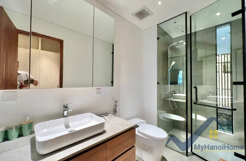 4 bedrooms Apartment in Tay Ho, Ha Noi, Vietnam No. 26517
