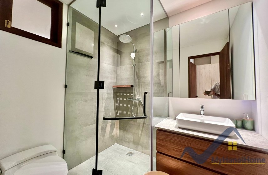 4 bedrooms Apartment in Tay Ho, Ha Noi, Vietnam No. 26517