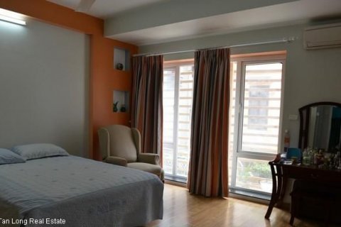 Дом с 5 спальнями в Бадинь, Ханой , № 6726 10