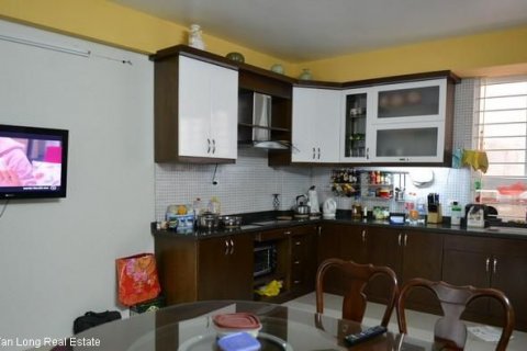 Дом с 5 спальнями в Бадинь, Ханой , № 6726