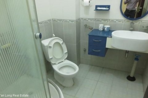 Дом с 4 спальнями в Бадинь, Ханой ,  № 6728 7