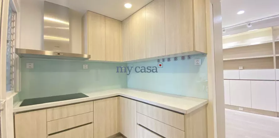 4 bedrooms Apartment in Thu Duc, Ho Chi Minh, No. 12303