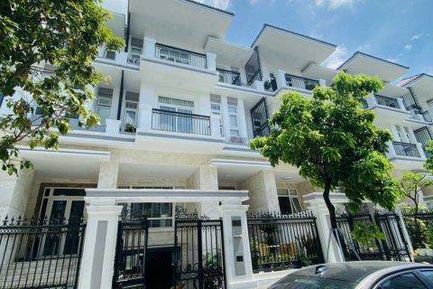 Studio Villa in District 7, Ho Chi Minh,  No. 24239