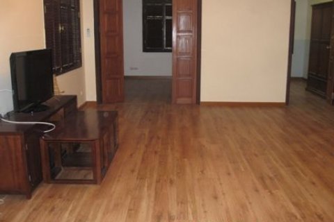 Квартира с 4 спальнями в Тэйхо, Ханой , № 7682 8