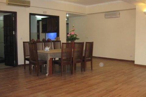 Квартира с 4 спальнями в Тэйхо, Ханой , № 7682 7