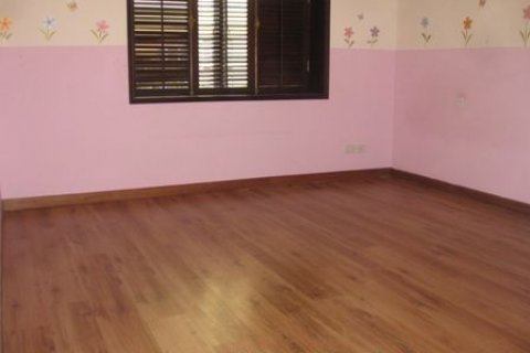 Квартира с 4 спальнями в Тэйхо, Ханой , № 7682 3