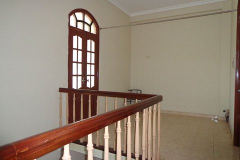 Дом с 6 спальнями в Бадинь, Ханой , № 5496 15