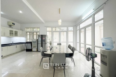Дом с 5 спальнями в Тэйхо, Ханой , № 2246 8